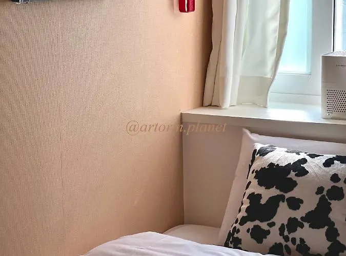 Hostel Ara125 *